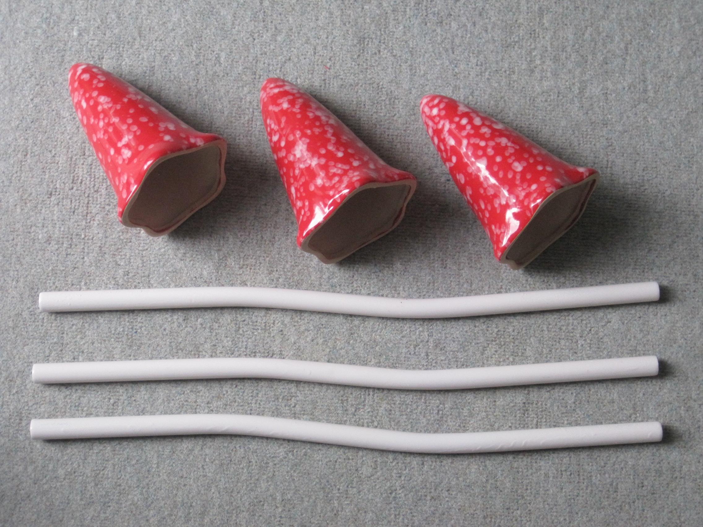 Timeless Toadstools - Giant Set of 3 - Red - Image 3